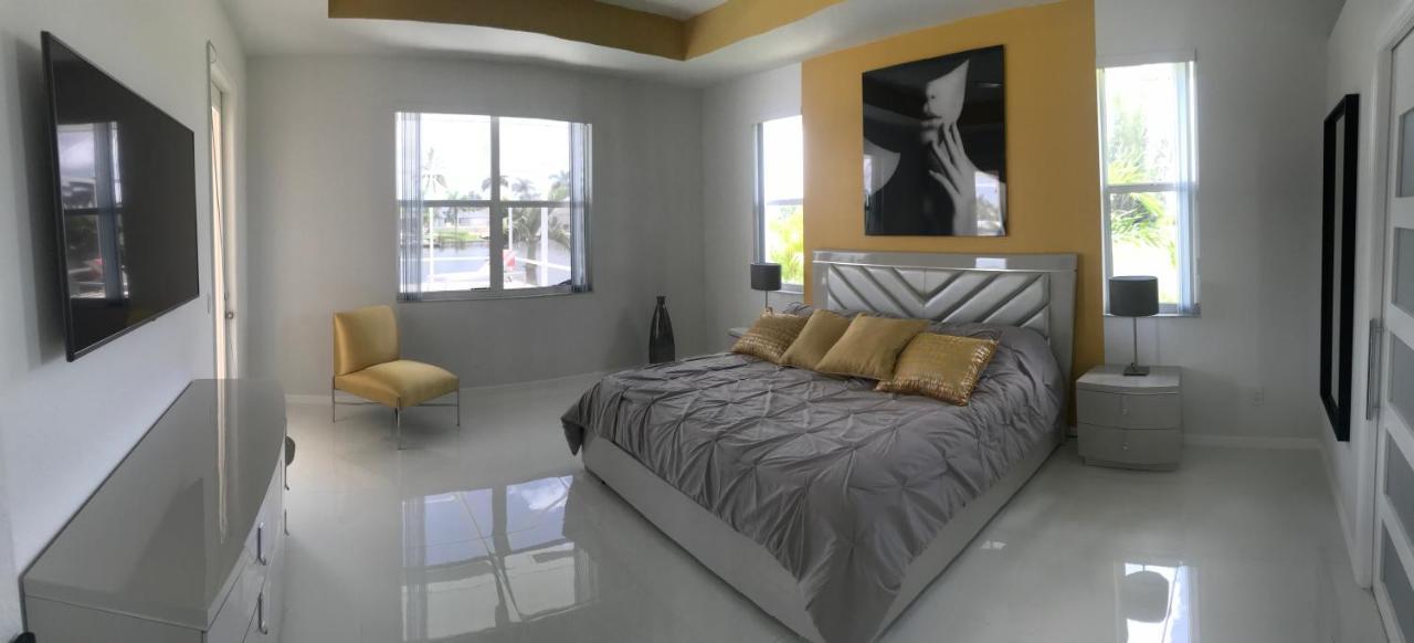 Villa Eyleen Cape Coral Exteriör bild